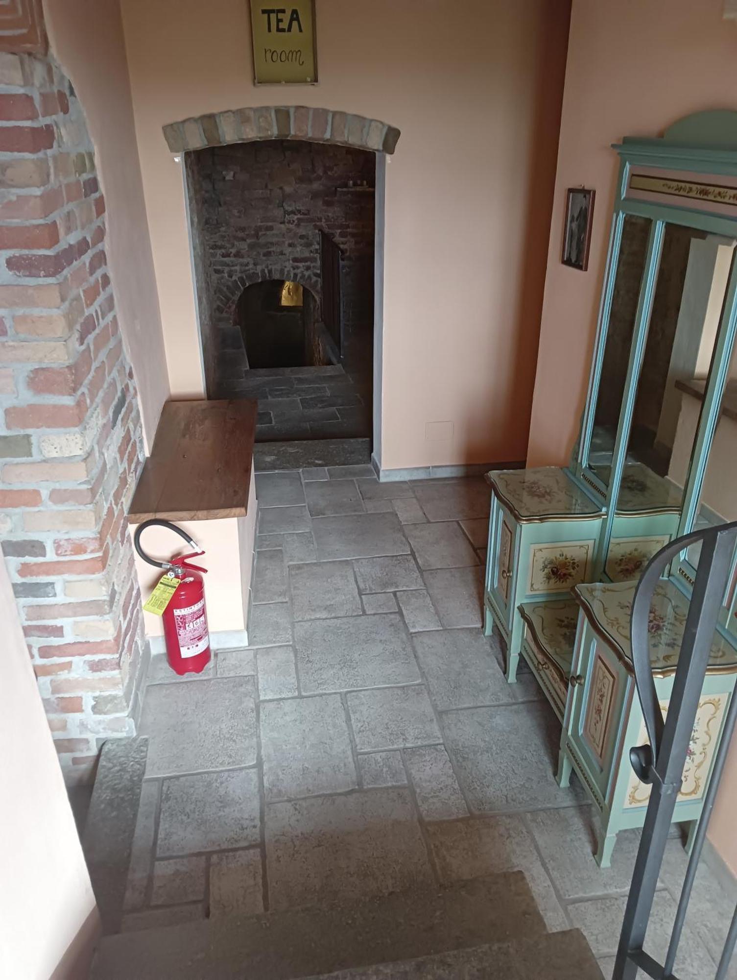 Il Borgo B&B Castellinaldo Εξωτερικό φωτογραφία